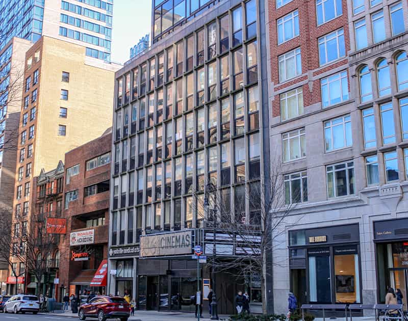 Street level photo of 210 East 86th Street